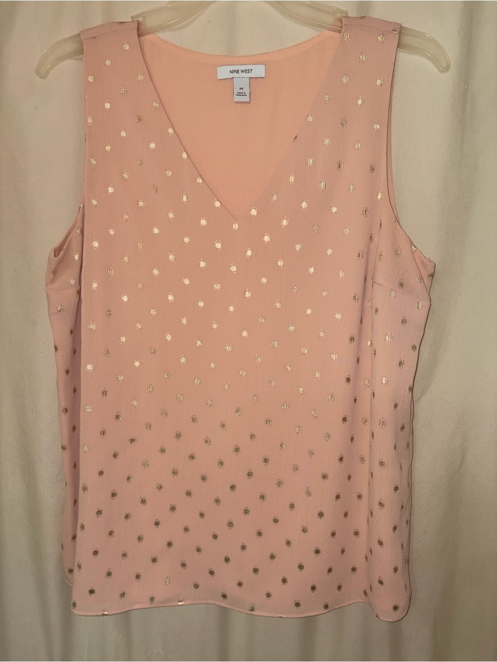 Nine West Blush Pink V-Neck Sleeveless Tank with Gold Dot Detail